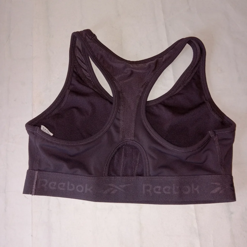 Reebok 3 Pc Bundle Capri Leggings, Shorts & Sports Bra Medium - Picture 16 of 16
